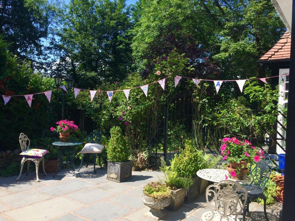 Storrs Gate House Bed & Breakfast Bowness-on-Windermere Exterior photo